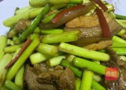 家常蒜苔炒五花肉的做法图解6