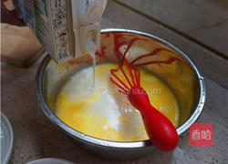 桃胶雪莲子牛奶炖蛋的做法图解3