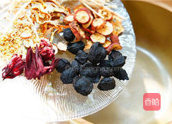 桂花酸梅汤的做法图解1