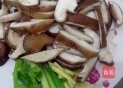 香菇滑鸡的做法图解2