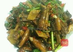 老姜紫苏爆鳝鱼的做法图解4