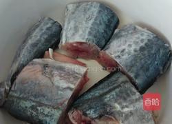 茄汁香酥鱼的做法图解1