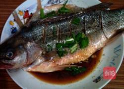 清蒸鲈鱼的做法图解1