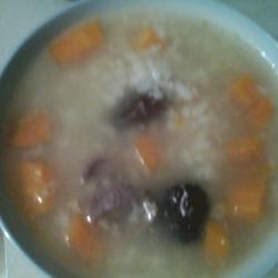 胡萝卜肉丁粥的做法[图]
