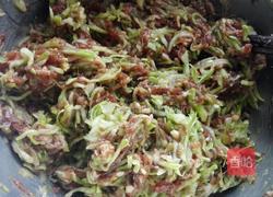 西葫芦猪肉包的做法图解6