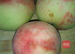 糖水久保桃的做法图解1