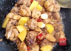 豇豆烧鸡肉的做法图解3