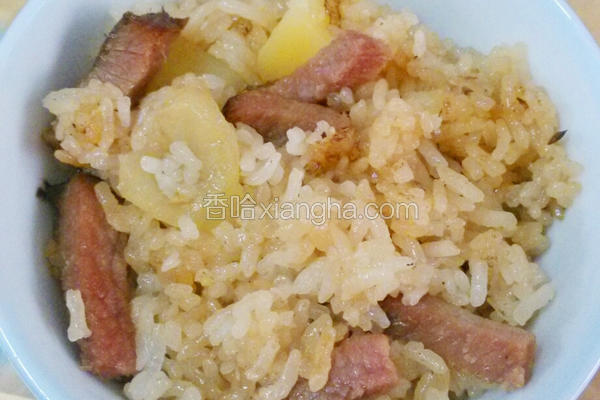 腊肉土豆糯米饭