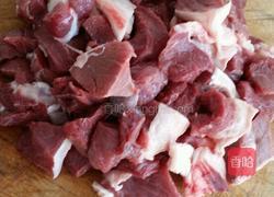 营养炖牛肉的做法图解1