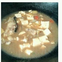 松鱼头豆腐汤的做法[图]