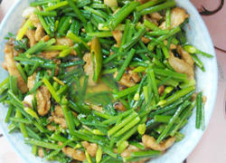 韭苔滑肉片
