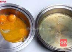 电饭锅蛋糕的做法图解1