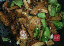 香干回锅肉的做法图解7