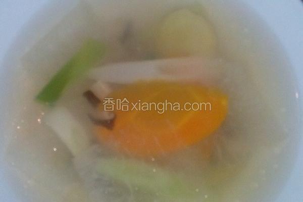 冬瓜萝卜香菇汤
