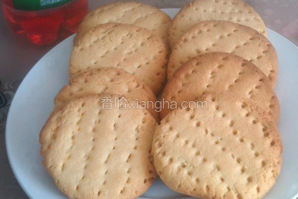 牛奶饼干
