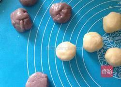 双色酥的做法图解1