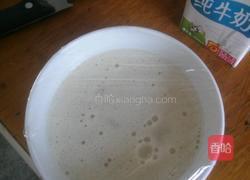 香蕉牛奶鸡蛋羹的做法图解5