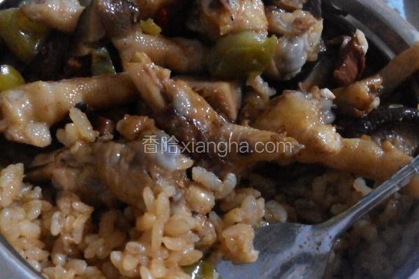 懒人香菇鸡爪米饭