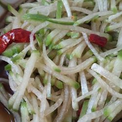 糖醋萝卜条的做法[图]