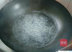 鱿鱼爆炒韭菜的做法图解2