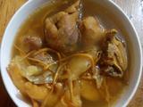 老鸡鱼鳔汤