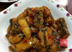 酸辣甜鱼块的做法图解1