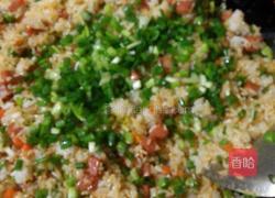 青豆炒饭的做法图解6