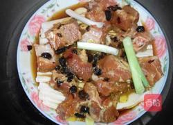 排骨蒸豆腐的做法图解3