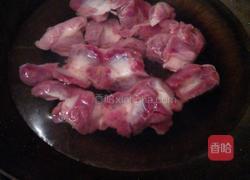 酸辣鸡杂的做法图解1