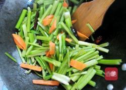 辣炒芹菜的做法图解5