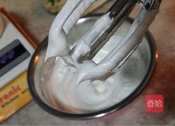 迷你纸杯蛋糕的做法图解3