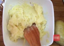 圣诞土豆泥色拉的做法图解1