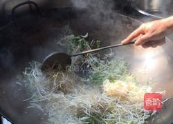 三鲜炒面的做法图解3