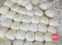 小猪紫薯萌包包的做法图解2