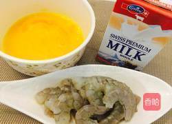 虾仁滑蛋的做法图解1