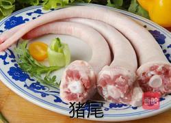 板栗烧猪尾的做法图解1