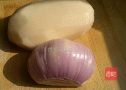 藕条炒葱头的做法图解1