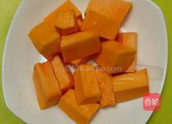 南瓜排骨汤的做法图解3