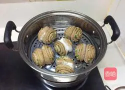 Illustration of how to make buckwheat scallion rolls 5