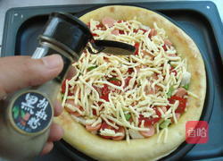 黑椒蔬菜披萨的做法图解10