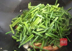 韭菜苔炒香干的做法图解5