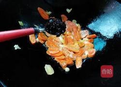 胡萝卜炒猪肝的做法图解5