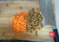 榨菜芙蓉豆腐的做法图解2