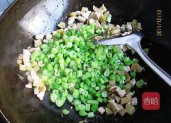 榨菜肉末四季豆的做法图解7