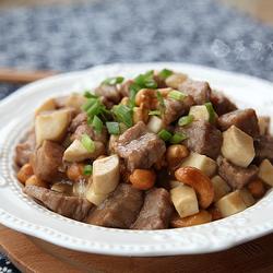 宫爆牛肉丁的做法[图]