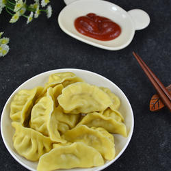 猪肉玉米饺子的做法[图]