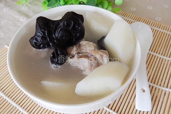 山药木耳骨汤