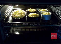 奶酪焗鸡丁的做法图解14