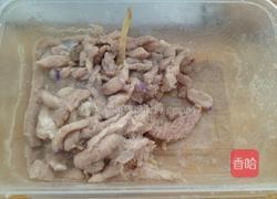 药芹炒肉丝的做法图解3