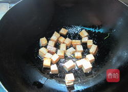 尖椒米虾豆腐丁的做法图解3